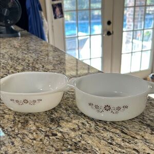 Vintage Elegant White Floral Serving Bowl Pyro-O-Ray